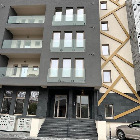 Apartament Mihai Cassas Residence Крайова Экстерьер фото