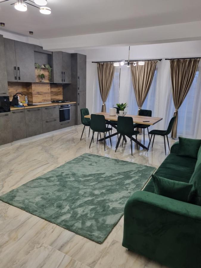 Apartament Mihai Cassas Residence Крайова Экстерьер фото